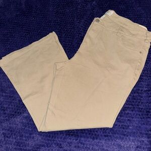 Celebrity Pink Women's Khaki Jeans